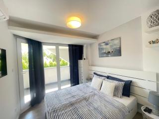 Lake and Pool Apartman Balatonszemes - Balatonszemes - 7
