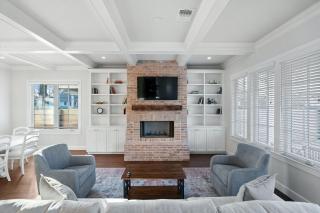 Gated 5 Bedroom Walkable to East Austin - Austin - 3