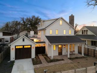 Gated 5 Bedroom Walkable to East Austin - 0