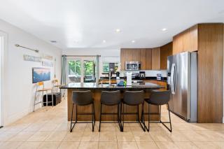 Screened-in Porch Walkable to SoCO - Austin - 1