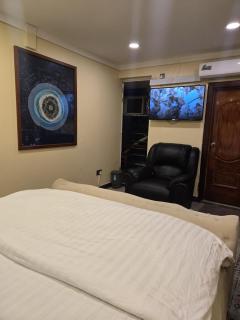 Rooftop Rooms - 1