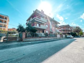 Riga Apartment a 2 passi dal mare Rif A756 - Porto dʼAscoli - 1
