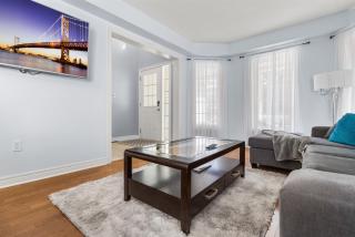 Cozy Niagara Retreat Near Wineries & Falls - 2