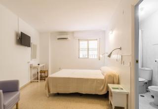 Hostal Altamar - 8