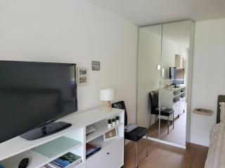 Central, newly renovated 2-room apartment - Engelberg - 3
