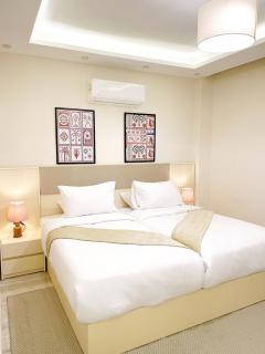 Zamalek Island Restful Retreat 2BR - 9