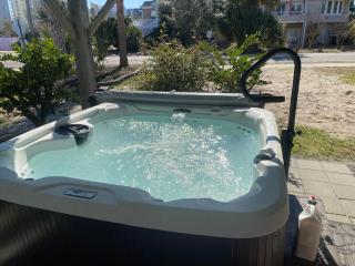 Beach Breeze 3, pet friendly, walking distance to Atlantic Ocean free parking - Myrtle Beach - 8