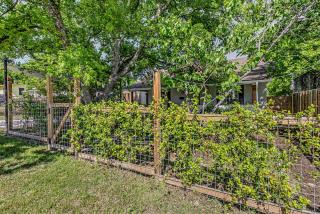 Charming 2 BDR for 4 Close to Downtown Austin - Austin - 3