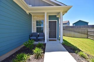 Longterm Rental Communal Pool BBQ & Playgrounds - Del Valle - 4