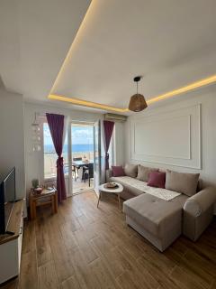 Pine&Sea Beach Retreat - Sveti Stefan - 9