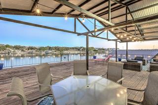 Immaculate Waterfront Family Home for 16 w Private Dock - Kingsland - 7