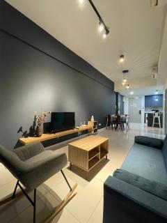 Sutera Avenue 5 Pax 2 Rooms - Opposite Imago Shopping Mall - 0