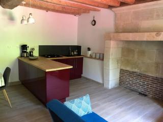 Petite maison dans fosse troglodytes - 7