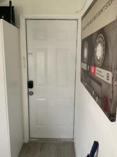 Small room in Miami with private entrance - Miami - 1