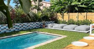 Lux Retreat with Pool Near Beach - Fort Lauderdale - 5