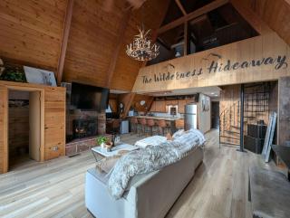 Wilderness Hideaway - 8