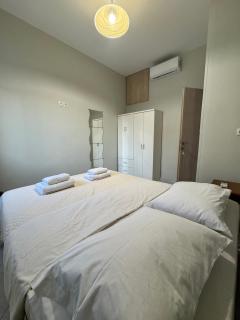 Sissy Home - Samos - 5