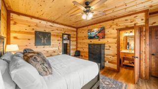 Luxe Memory Maker View Indoor Pool Games Sleeps 20 - Sevierville - 9