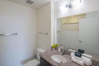 Desirable 2BD - Central DT, Gym, Pool, Parking Sleep8 - Phoenix - 4
