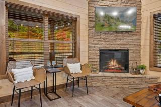 Hillside Haven by Avada Properties - Pigeon Forge - 4