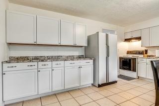 8 Mi to Dtwn Indianapolis Family Home with Yard! - Indianapolis - 1