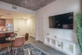 Charming 2BD - Central Downtown - Gym, Pool, Parking - Phoenix - 7