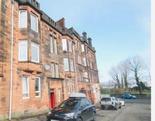 THE RESTING LION - Gourock Town Center Holiday Home Apartment - Gourock - 9