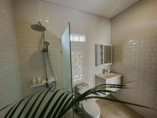 1BR Studio Villa Polly with Private Pool - Buduk - 5
