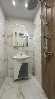 First Line Apartment 2 - 3