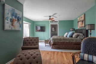 550) Massive 4 bedroom home Sleeps 19 - Asheville - 4