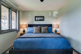 550) Massive 4 bedroom home Sleeps 19 - Asheville - 3