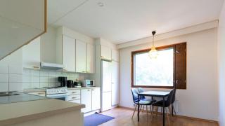 Central and Spacious Apartment for 4 - 6