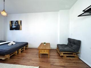HolidayHome Apartments I Kreuzberg Bergmannkiez Top Located - Berlim - 3