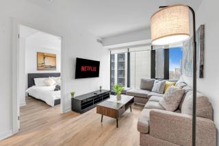 Cozy Condo Near Restaurant TTC - 0