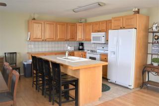 Updated Yacht Drive Town Home 952 1 - Garden City - 9