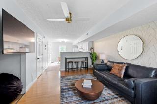 Williamstown Getaway - Cozy 2-Bedroom Close to Ark - Williamstown - 2