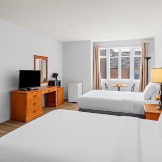 Perfect Canmore Getaway for 4 plus Exclusive Savings - 3