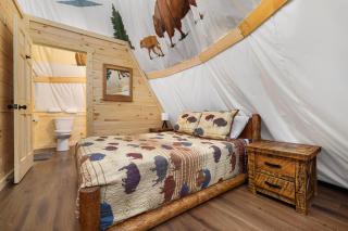 Sunset Stampede Teepee, Free Tickets, NO Catch! - Sevierville - 7