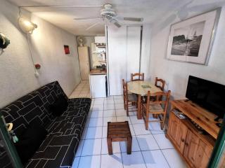Résidence Les Portes De Catalogne - Studio pour 4 personnes avec loggia, Le Barcarès. Réf: 8PC_J4 MAE-8453 - Le Barcarès - 3