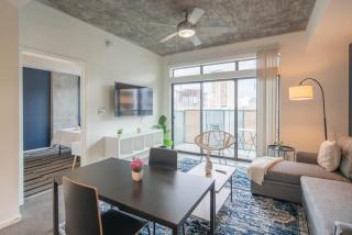 Adorable 1BD - Central Downtown - Gym, Pool, Parking - Phoenix - 2