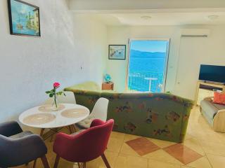 Nette Wohnung in Komarna mit Terrasse und Garten - Komarna - 6