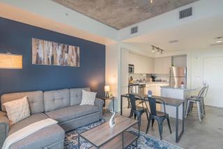 Lovely 1BD - Central Downtown - Gym, Pool, Parking - Phoenix - 9