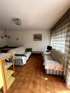 Apartment with terrace - 8