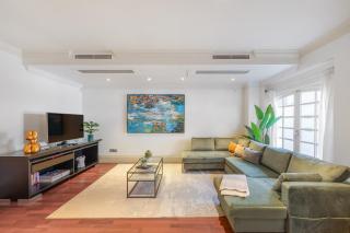 Casa Italia near Hyde Park & Queens Gate, in South Kensington with AC Air Conditioning & Washing Machine Dryer - 0