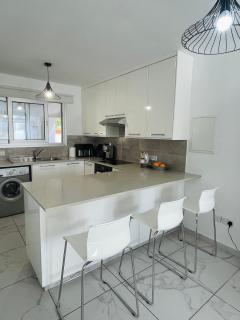 Sea Breeze - Oroklini - 0