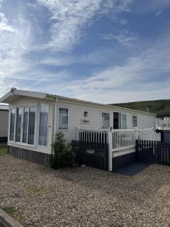 Static Caravan on the Jurassic Coast at Freshwater Beach Holiday Park - 7