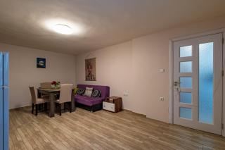 City apartment with Free Public Parking-3 - Varna City - 8