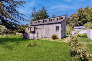 Loon's Landing - Sea Ranch - 1