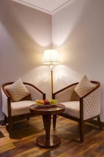 UV by IVA Hotels - Delhi Airport - Nova Deli - 1