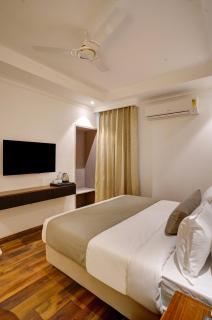 UV by IVA Hotels - Delhi Airport - Nova Deli - 5
